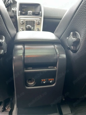 Volvo xc 60 - imagine 3