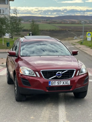 Volvo xc 60 - imagine 6