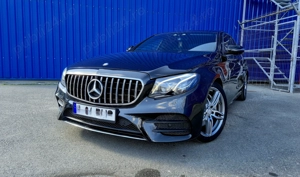 Mercedes Benz E220d AMG LINE 