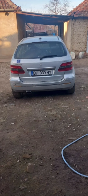 Vând Mercedes Benz B clas200 CDI - imagine 5