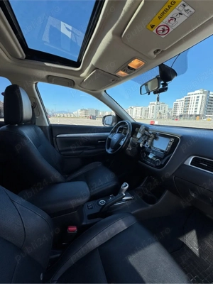 Mitsubishi Outlander Phev - imagine 5