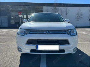 Mitsubishi Outlander Phev - imagine 2