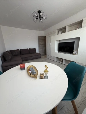 PROPRIETAR inchiriez apartament 2 camere Zona Dacia