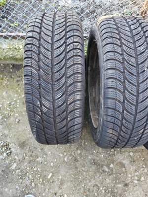 Vând jante tablă cu cauciucuri de iarnă Passat - imagine 3