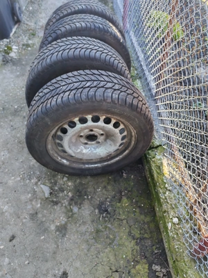 Vând jante tablă cu cauciucuri de iarnă Passat - imagine 6