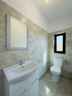 Casa individuala,410mp teren, 83mp utili+20mp terasa, Sanmihaiu Roman  - imagine 12