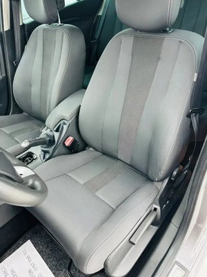 RENAULT MEGANE - imagine 14