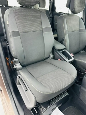 RENAULT GRAND SCENIC - imagine 19