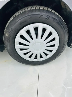 RENAULT MEGANE - imagine 9