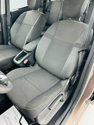 RENAULT GRAND SCENIC - imagine 20