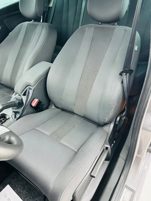 RENAULT MEGANE - imagine 18