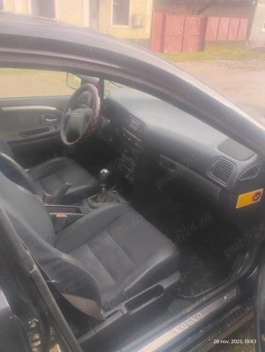 vand Volvo S40  - imagine 2