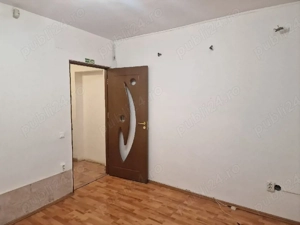 P.F. VAND spatiu comercial in Floresti zona str. cetatii 50mp - imagine 3