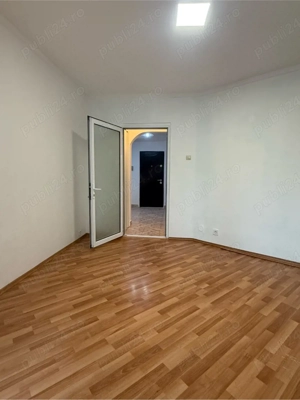 Apartament decomandat 2 camare etaj 1 - imagine 6