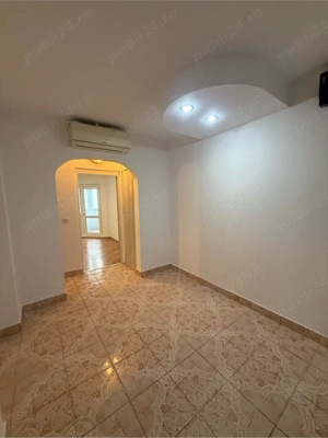 Apartament decomandat 2 camare etaj 1 - imagine 2