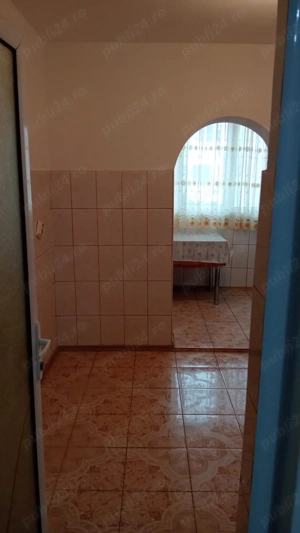 Apartament decomandat 2 camare etaj 1 - imagine 9