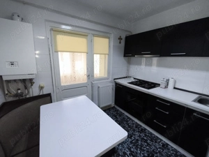 Vand apartament cu 2 camere in Gura Humorului - imagine 5