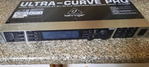 Muzicanti !Probleme cu sala la eveniment : PROCESOR ULTRA CURVE PRO 