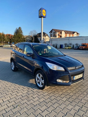 Ford Kuga benzina - imagine 2