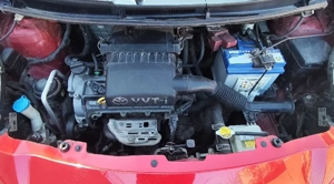 Toyota Yaris 1.3 Benzină SOL Full   127K km reali   cumpărată de nouă - imagine 3