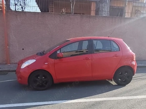 Toyota Yaris 1.3 Benzină SOL Full   127K km reali   cumpărată de nouă - imagine 2