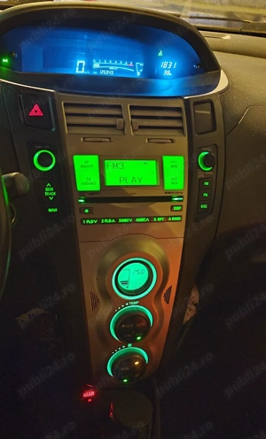 Toyota Yaris 1.3 Benzină SOL Full   127K km reali   cumpărată de nouă - imagine 9