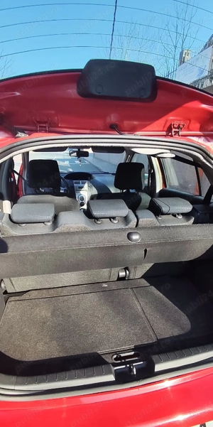 Toyota Yaris 1.3 Benzină SOL Full   127K km reali   cumpărată de nouă - imagine 10