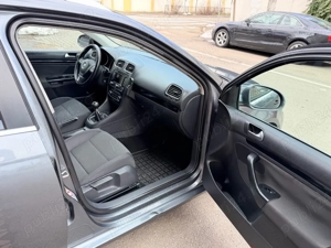VW Golf 6 Break 1.6 TDI BlueMotion Navi ,Climatronic,Start-Stop 2010 - imagine 8