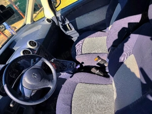 Peugeot 1007 - imagine 4