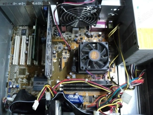 VINTAGE Unitate Calculator Asus Reconditionat An 2000