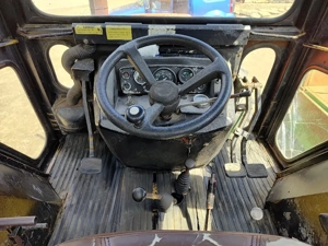 Tractor UTB 640 dtc 4x4 64 de cai - imagine 2