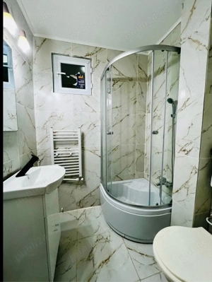 Apartament 3 Camere, Etj 3, Tecuci 7 Noiembrie str Gheorghe Petrascu Renovat complet - imagine 8