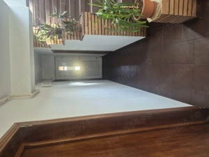  Casă de vânzare   Zonă Delfinariu, locație excelentă, ideală pentru locuit sau investiție - imagine 6