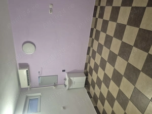  Casă de vânzare   Zonă Delfinariu, locație excelentă, ideală pentru locuit sau investiție - imagine 8