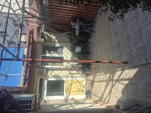  Casă de vânzare   Zonă Delfinariu, locație excelentă, ideală pentru locuit sau investiție - imagine 3