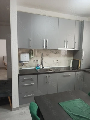 Proprietar vând apartament 2 camere+2 locuri de parcare  - imagine 5