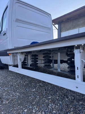 Volkswagen Crafter Autoplatformă   2.5 TDI   2009   Ideal pentru transport auto - imagine 2