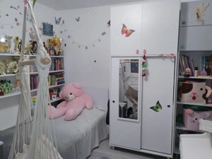 Vand apartament 2 camere, Vest, langa Gradinita 39 - imagine 3