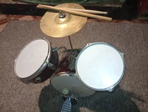 vând tobe pentru copii