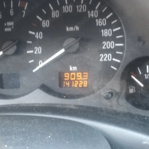 Vând Opel Corsa C automată  - imagine 4