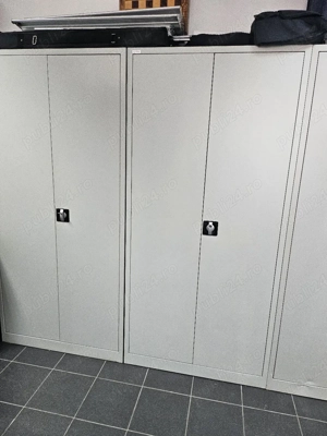 Vand dulapuri metalice - imagine 3