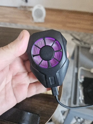 Ventilator RGB  telefon gaming 