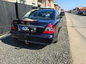 Vând Mercedes-Benz E class 2.2 CDI 2006 Facelift  - imagine 6