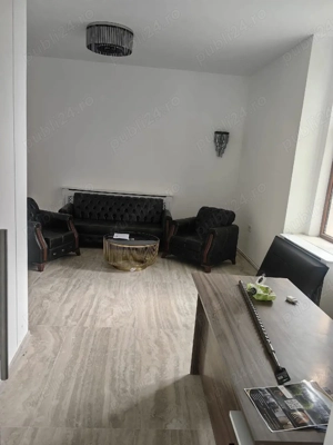 Spatiu pentru birouri, ateliere, studio foto, depozitare etc. Propietat.