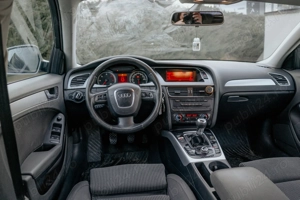 Vând audi A4 B8, 2.0 Tdi 170 cp, manual. 2010 - imagine 5