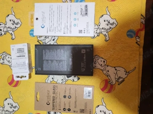 Samsung Galaxy S25 FE nou, sigilat și impecabil