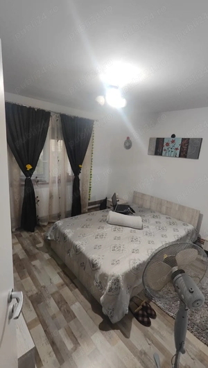Ofer la schimb apartament cu casă   . - imagine 2