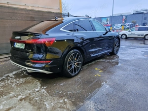  Audi E-TRON S-line Sportback Quattro - imagine 8
