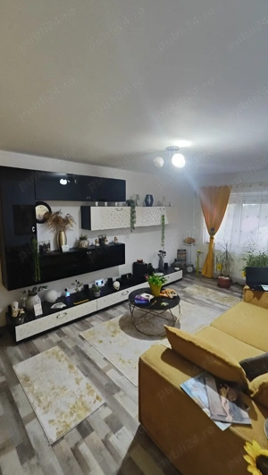 Ofer la schimb apartament cu casă   . - imagine 6