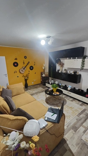 Ofer la schimb apartament cu casă   . - imagine 3